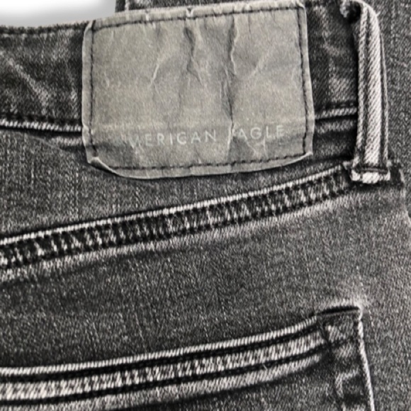 EUC American Eagle Men's Black Airflex+ Size 31x30 Distress Washed Slim Straight - Picture 8 of 9